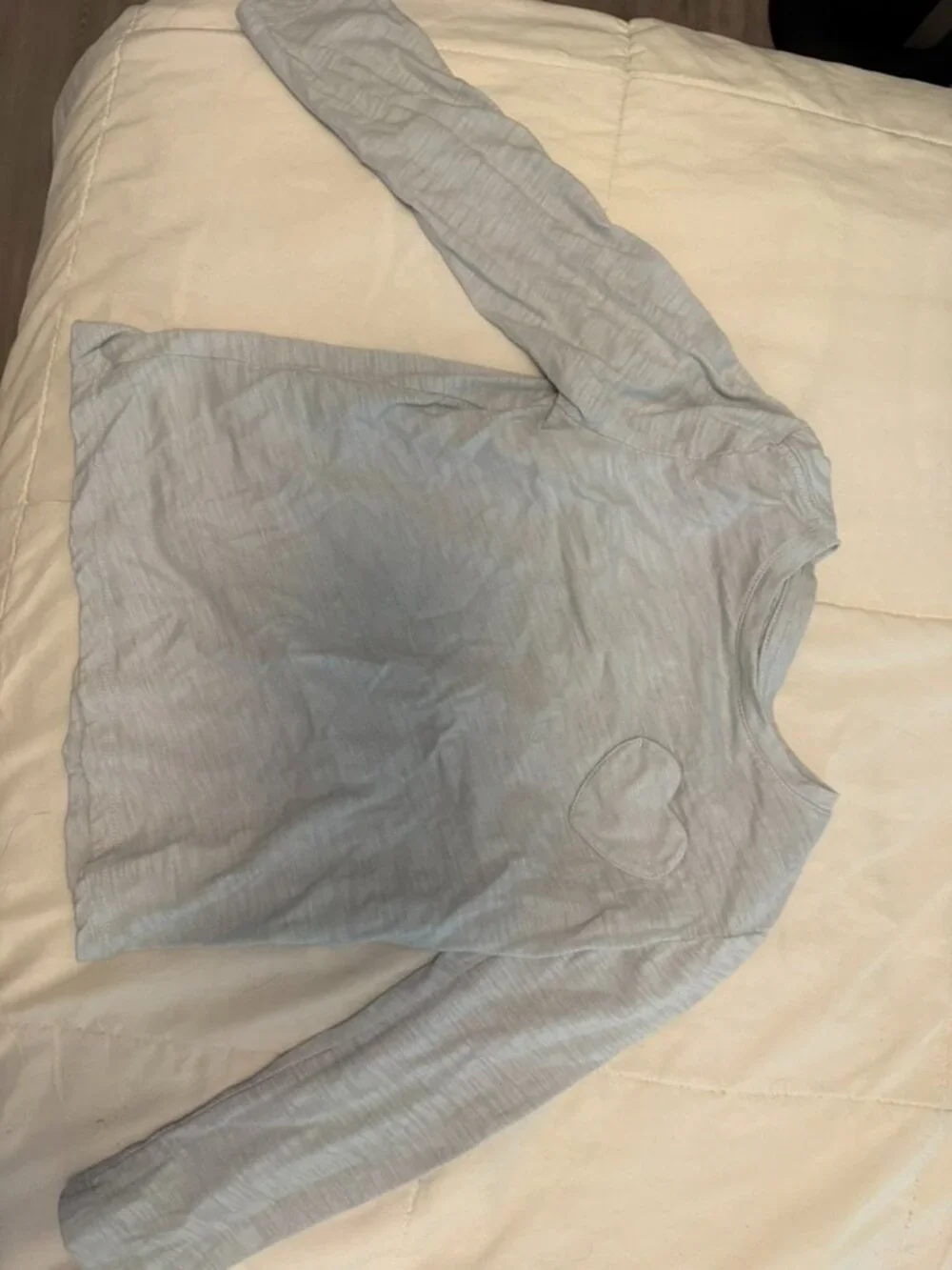 Girls thin long sleeve.